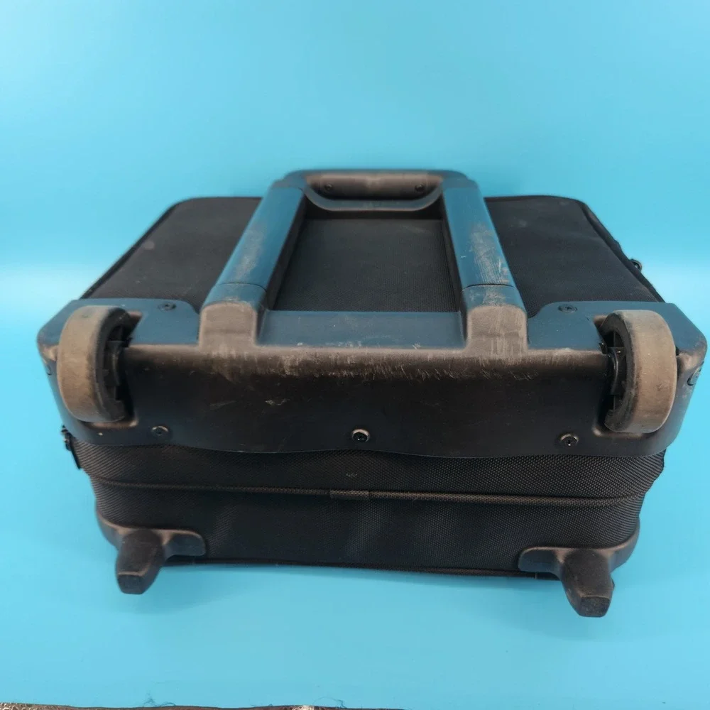 Briggs & Riley pre owned